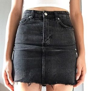 Black High Waisted H&M Frayed Denim Skirt
